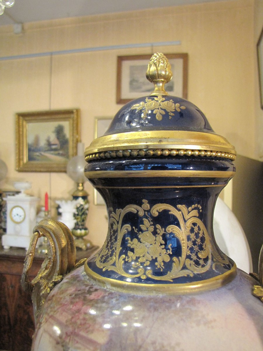 Large Earthenware Vase-photo-7