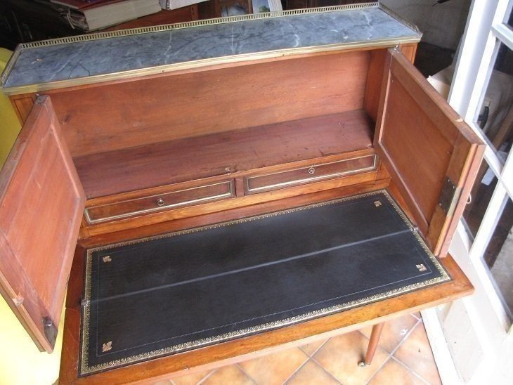 Small Louis XVI Desk-photo-2