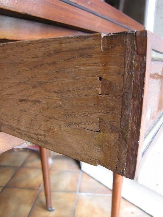 Small Louis XVI Desk-photo-2