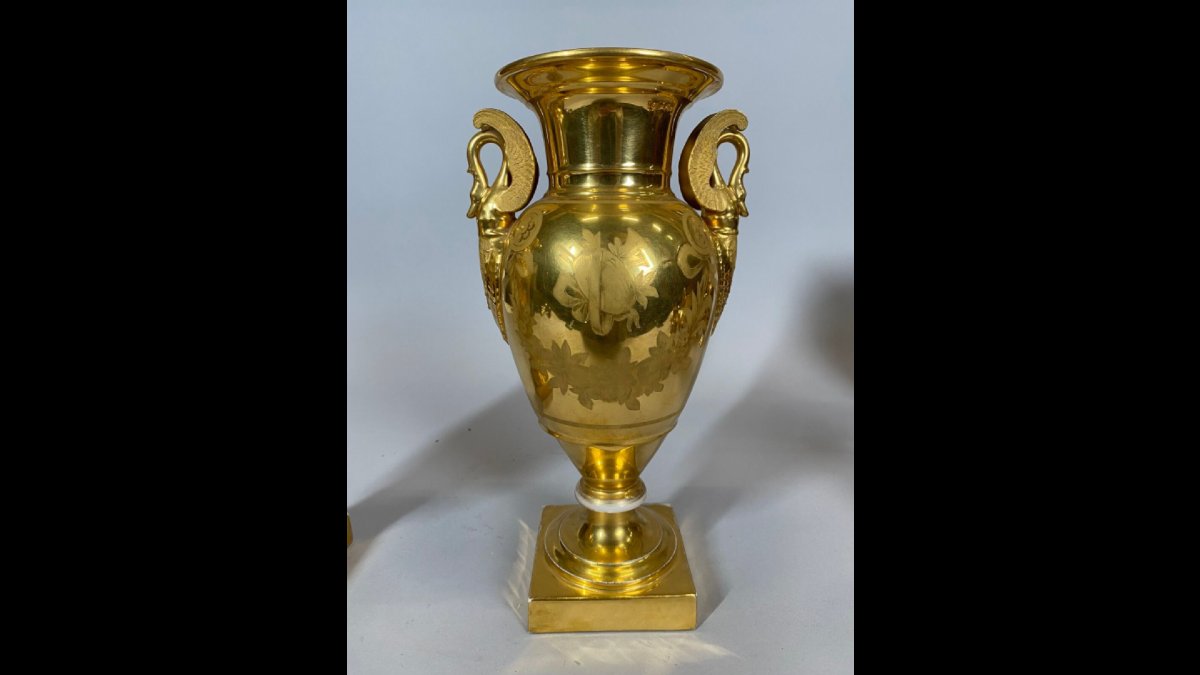 Paire de vases emire-photo-1