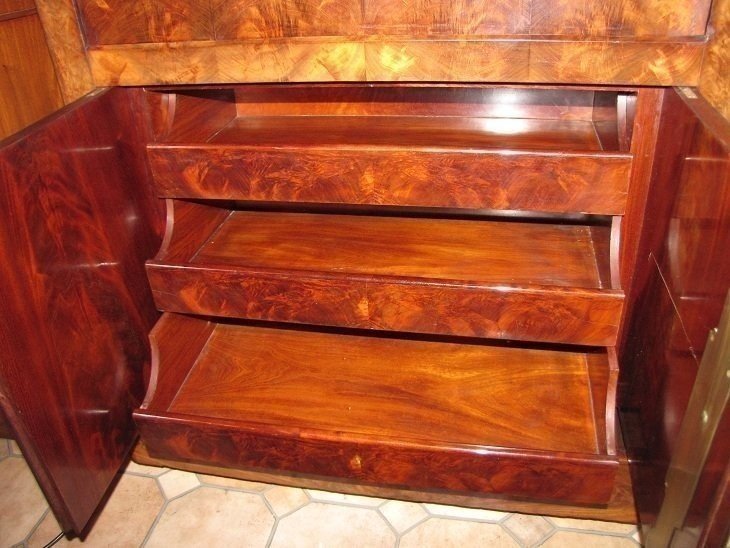 Flamed Mahogany Secretary Desk-photo-4