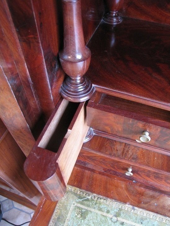 Flamed Mahogany Secretary Desk-photo-4