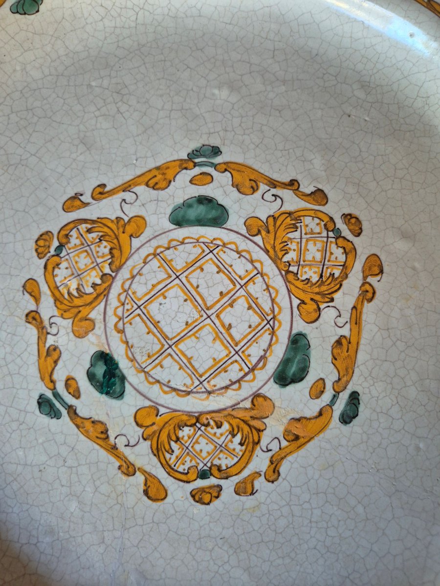 Large Moustiers Plate-photo-1