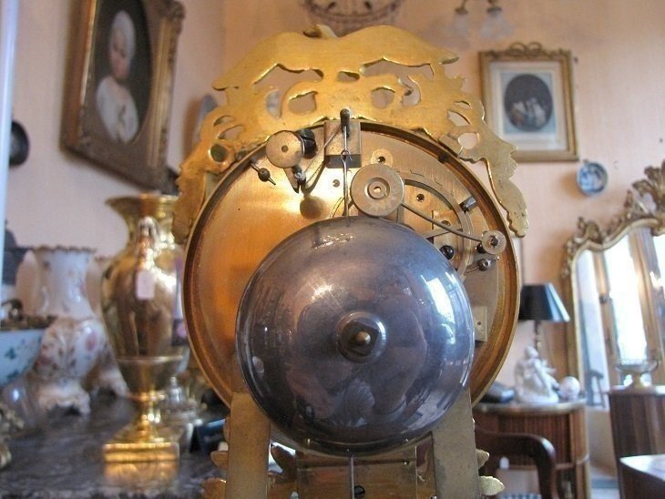 Empire-style Clock-photo-1
