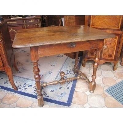 Small Louis XIII Table-photo-2
