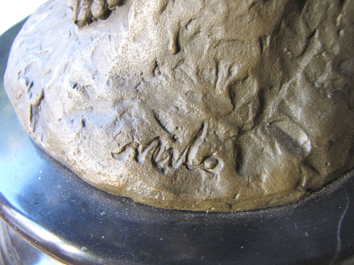 Jeune femme en bronze-photo-3