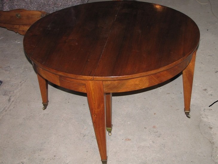 6-foot Table-photo-4