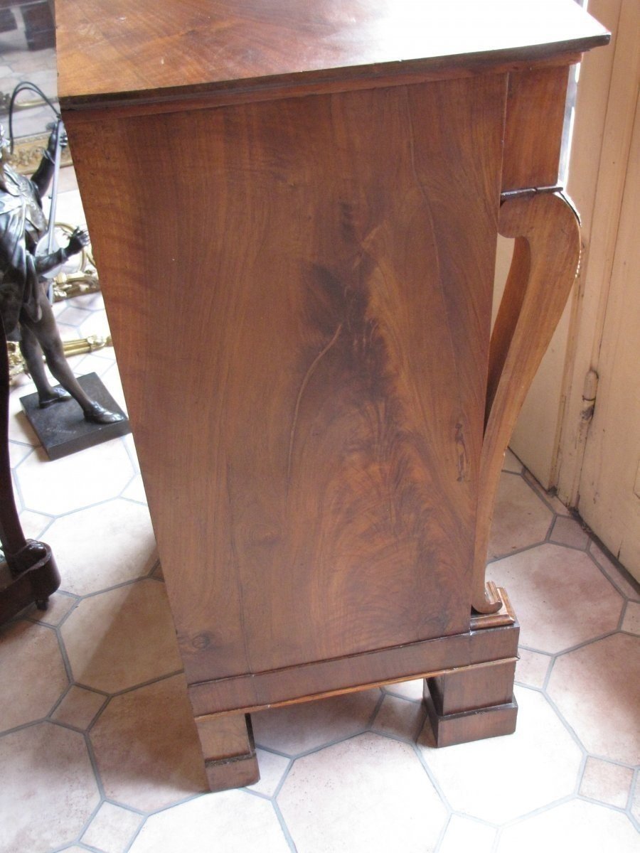 Bedside Table-photo-4