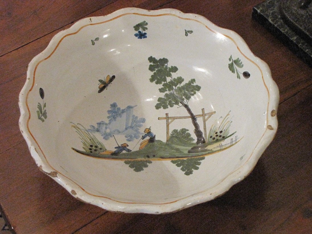 Une Jatte En Faience Régionale-photo-1