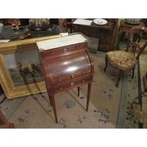 Small Desk Or Child's Desk