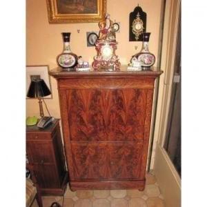 Secretaire en acajou flammé
