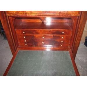 Important secretaire empire