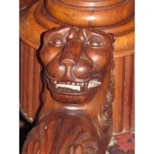 Lion-head Side Table