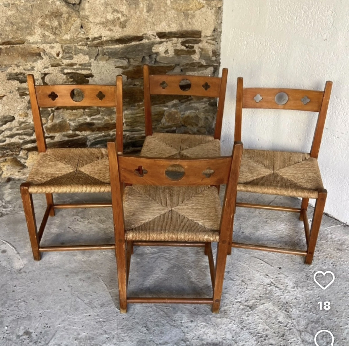 4 Scandinavian Chairs-photo-2