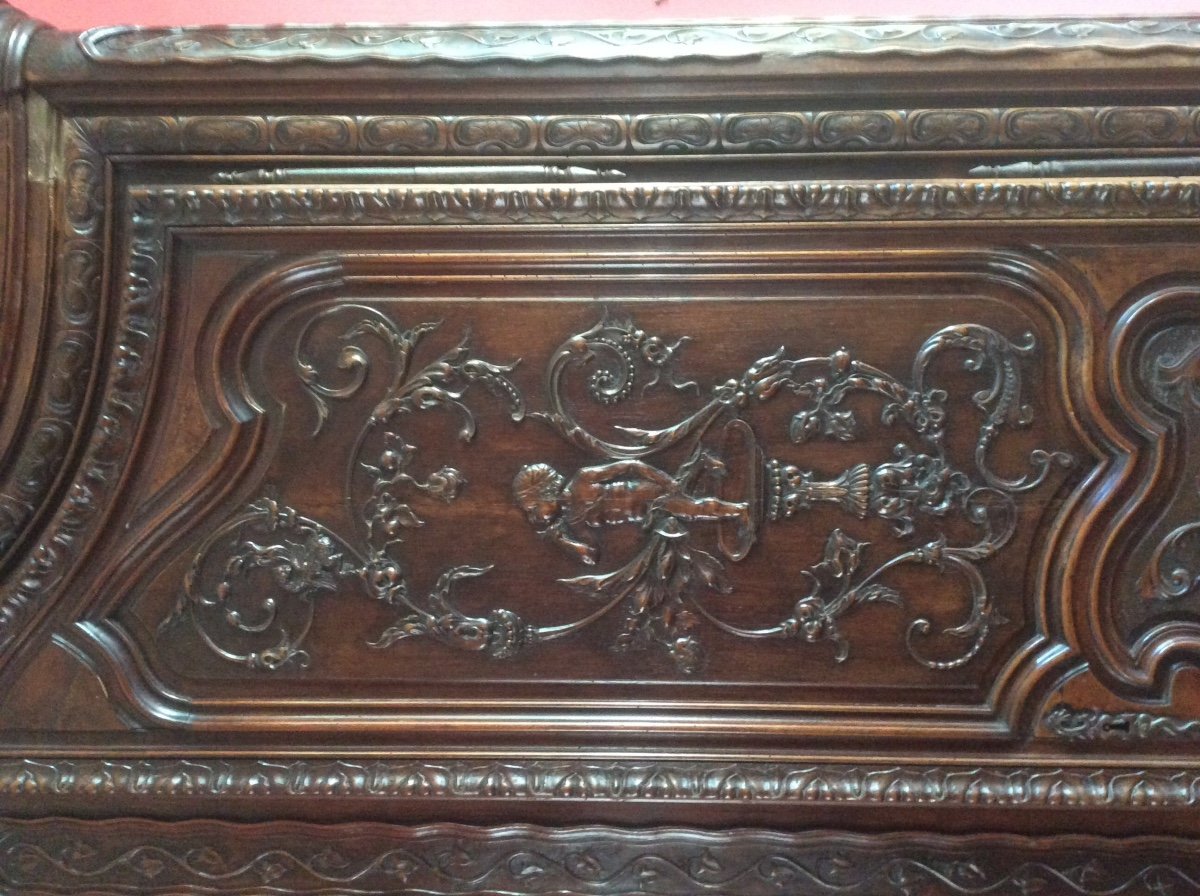 Armoire 18ème En Noyer Finement Sculptée -photo-3