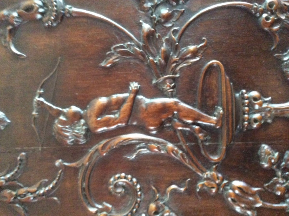 Armoire 18ème En Noyer Finement Sculptée -photo-1