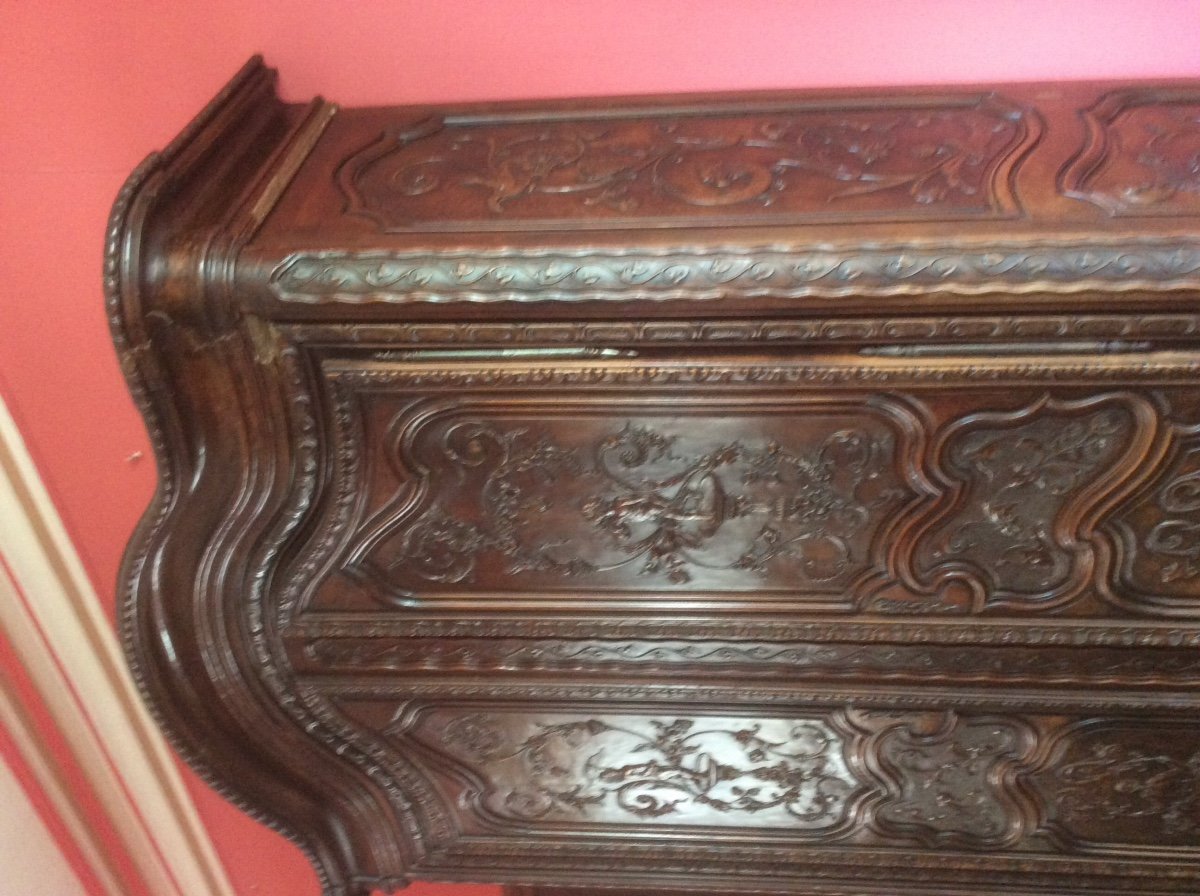 Armoire 18ème En Noyer Finement Sculptée -photo-4