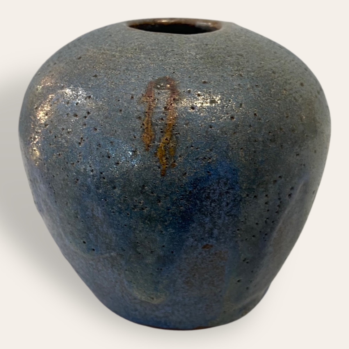 Vase Henri de Vallombreuse. Saint Amand en Puisaye-photo-2