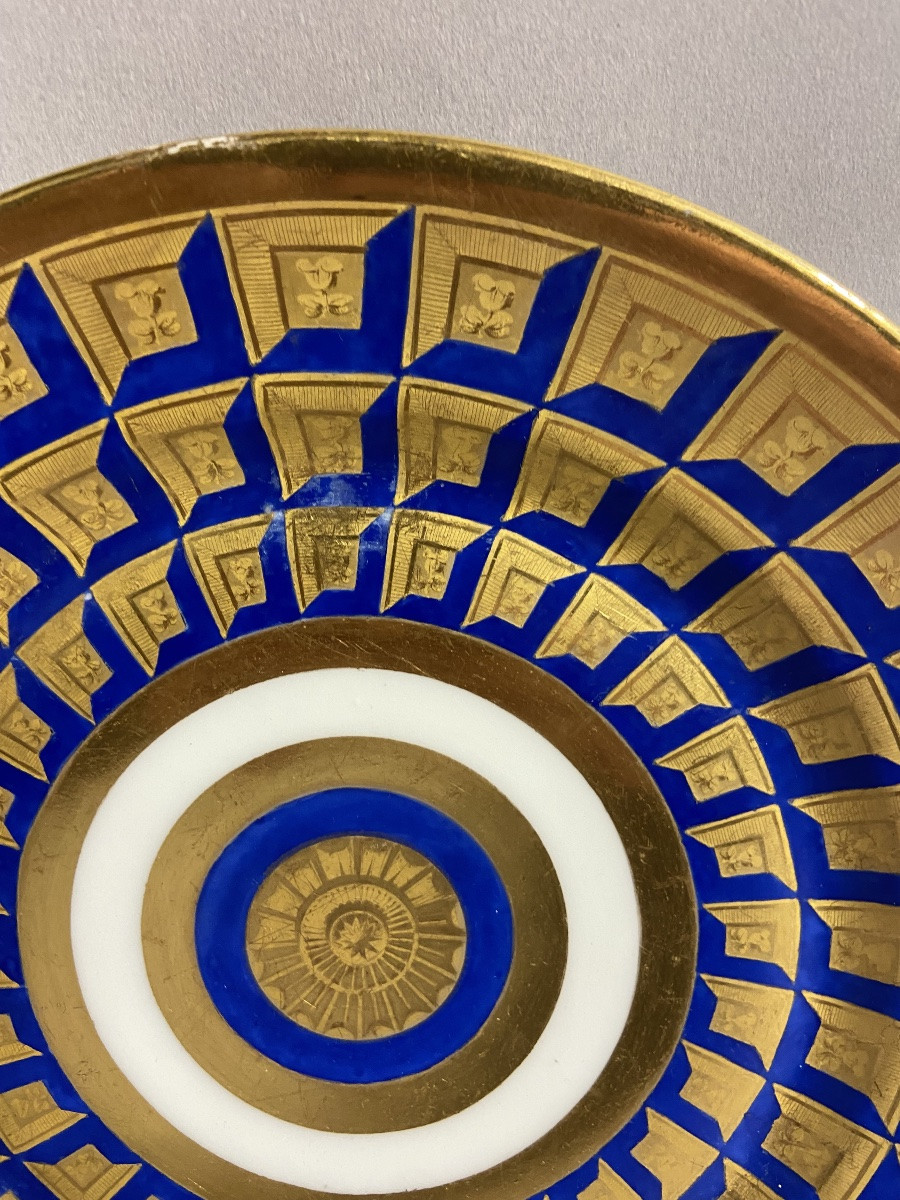 Rare Plate Depicting The Dome Of The Pantheon In Rome. Paris Porcelain? Gilded Decoration-photo-1