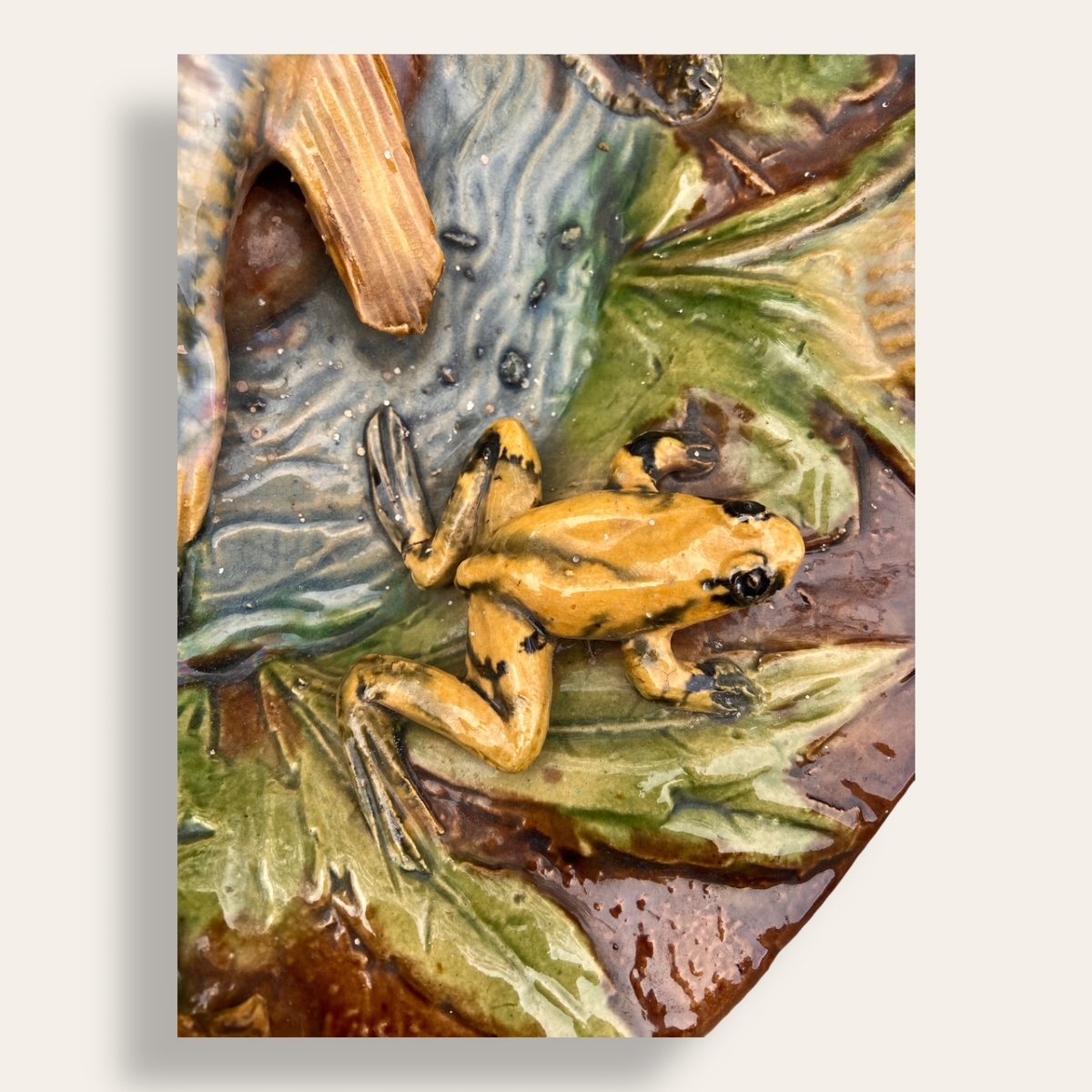 Grand plat barbotine François Goras, Angoulême, suiveur Palissy. Figuline, Ecole de Tours-photo-2