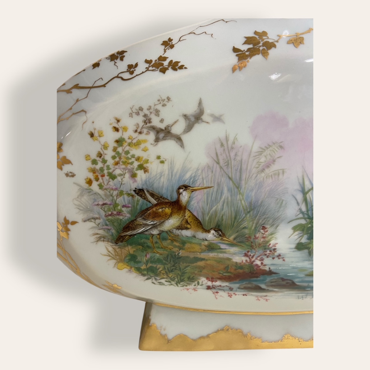 Vase Haviland en porcelaine. Elégante forme chinoise. Décor de canards, bécasses-photo-4