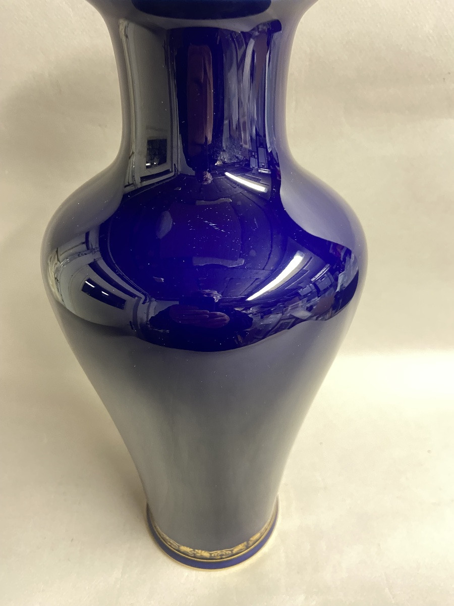 Sèvres, grand vase bleu de four et dorure daté 1914. Manufacture Nationale de Sèvres-photo-4