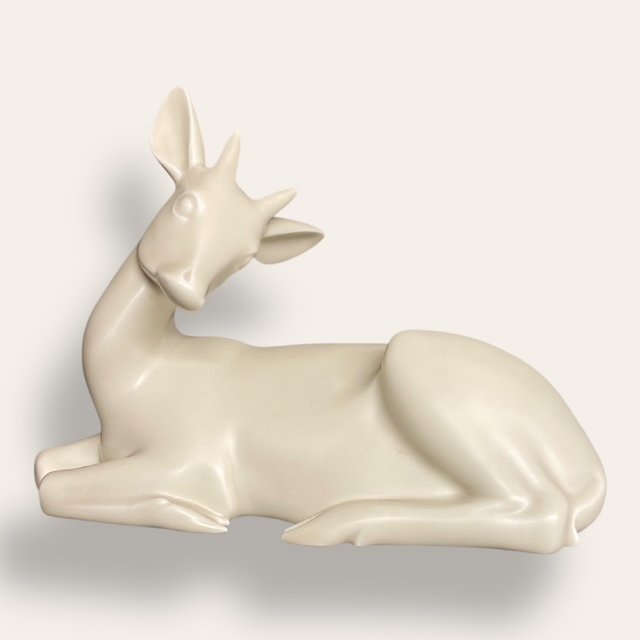 Armand Petersen, Reclining Antelope, Bing & Groendahl-photo-2