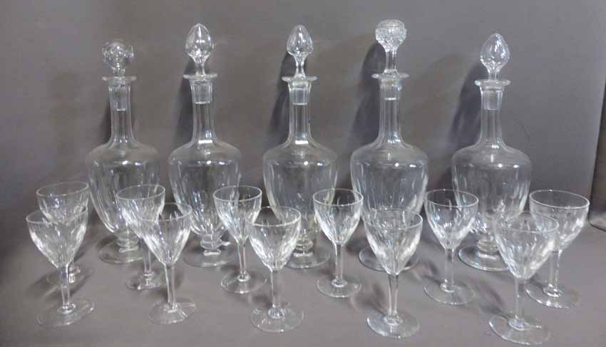 Service De 50 Verres Et 6 Carafes En Cristal-photo-4