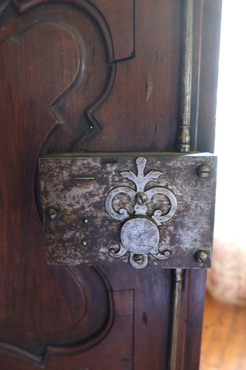 Curved Louis XV Wardrobe -photo-2