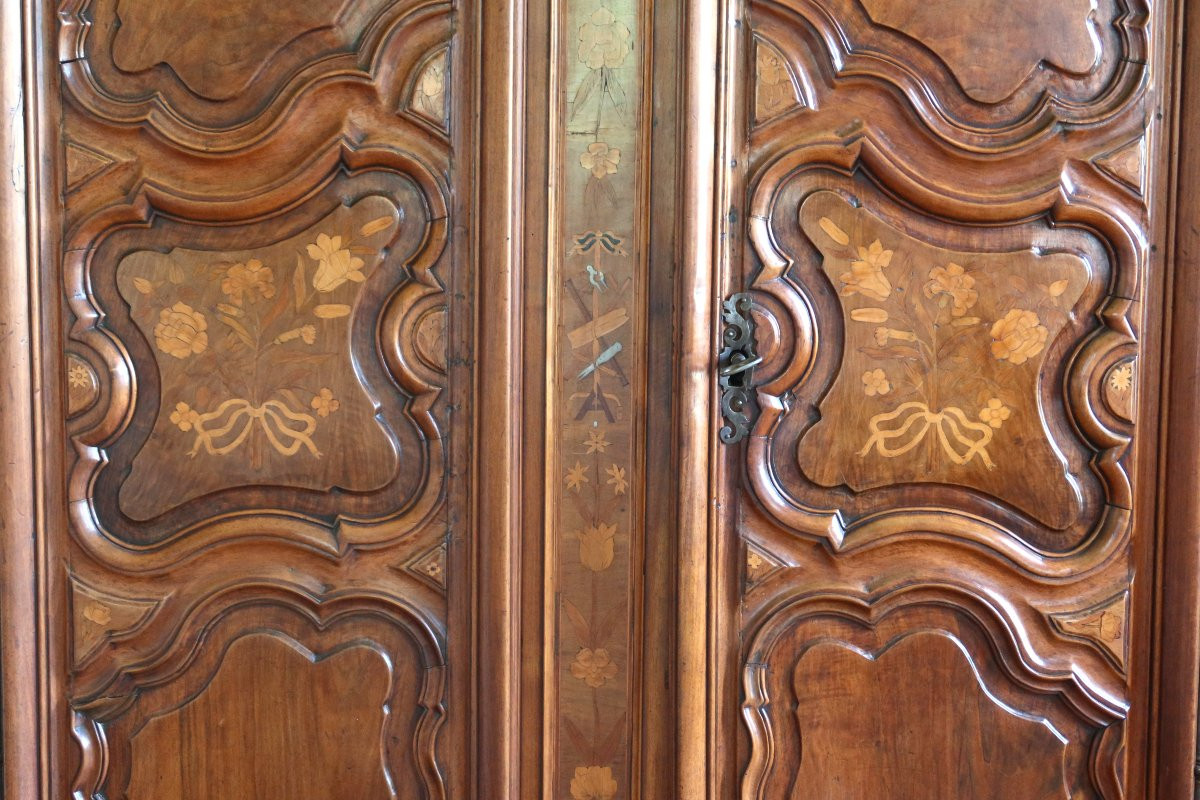 Curved Louis XV Wardrobe -photo-2