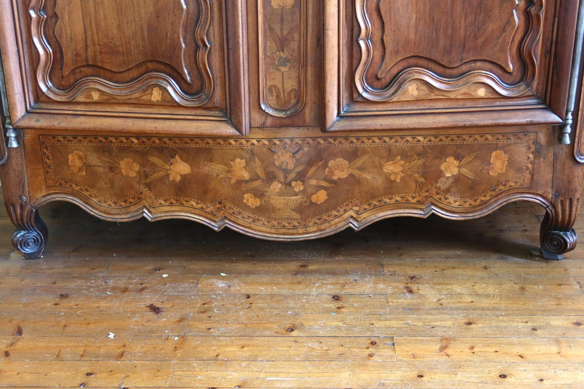 Curved Louis XV Wardrobe -photo-3