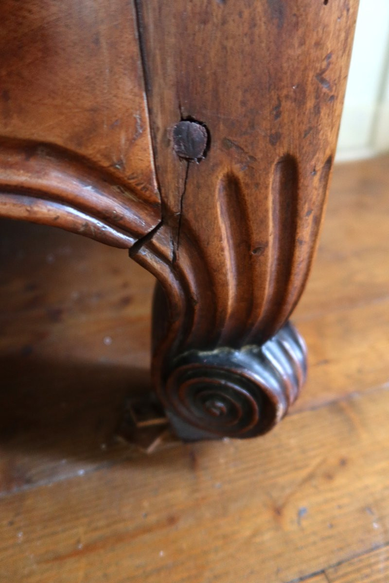 Curved Louis XV Wardrobe -photo-7