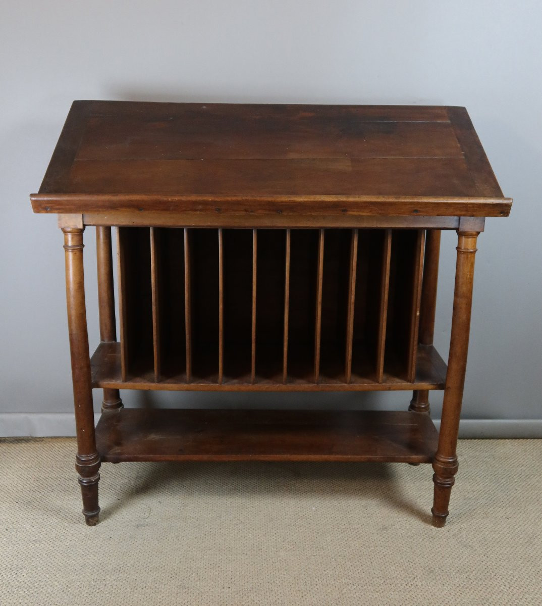 19th Century Walnut Lectern-photo-3