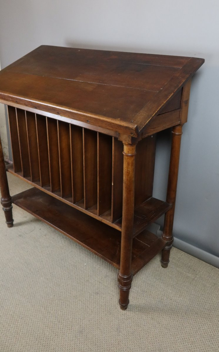19th Century Walnut Lectern-photo-4