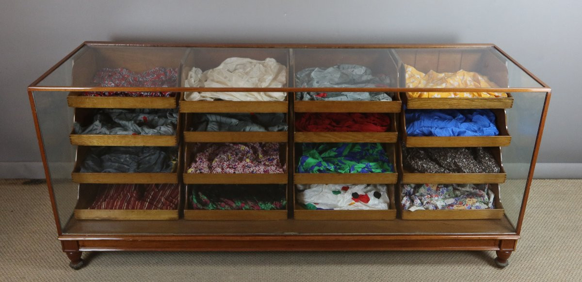 Display Case For Store Or Dressing Room-photo-4