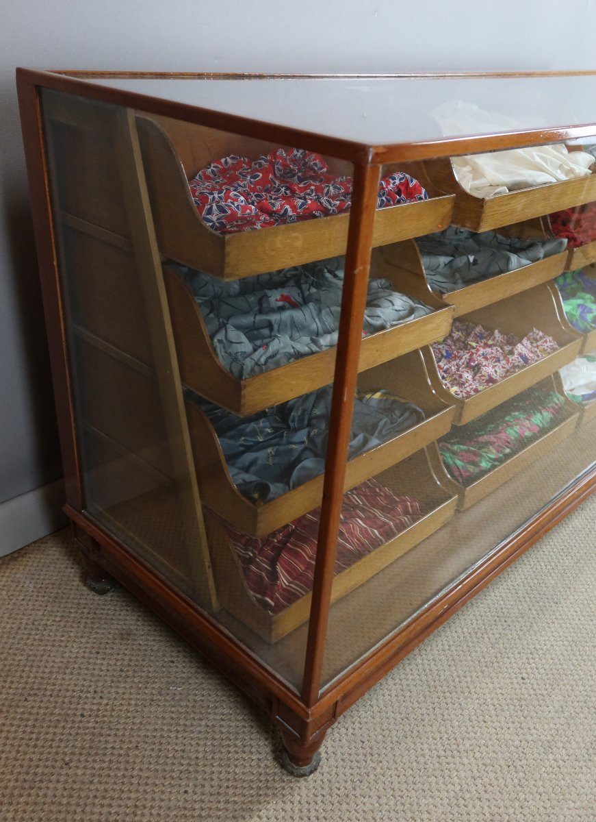 Display Case For Store Or Dressing Room-photo-2