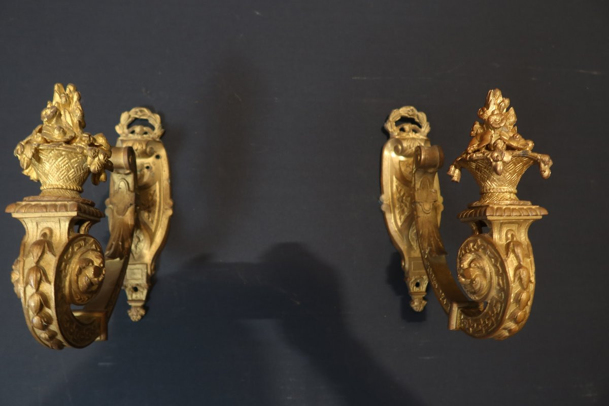 Paire d'embrasses de rideaux en bronze -photo-4