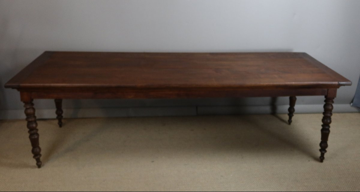 Table -photo-2