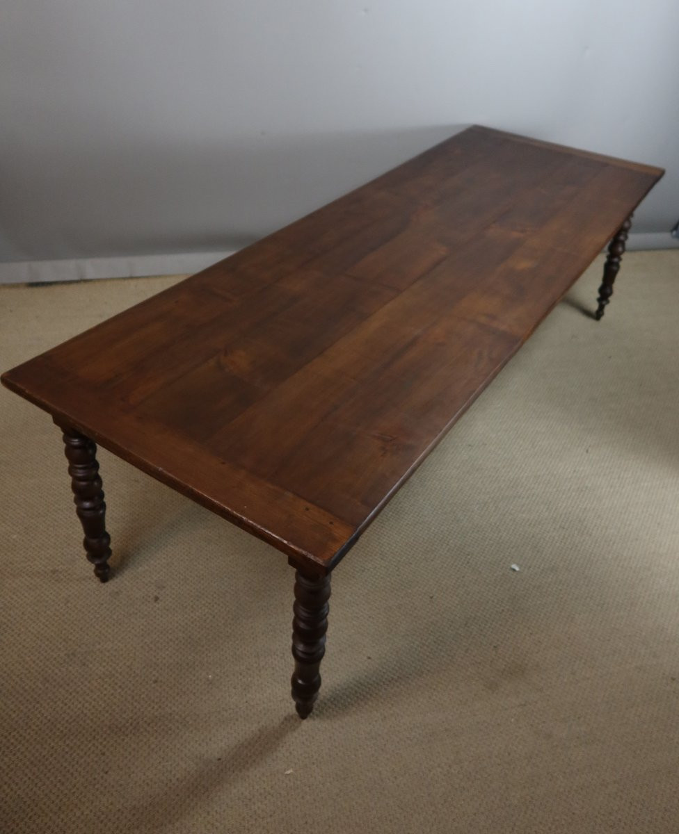 Table -photo-7