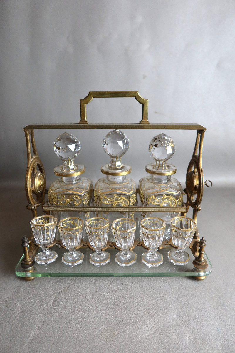 Liqueur Cellar
