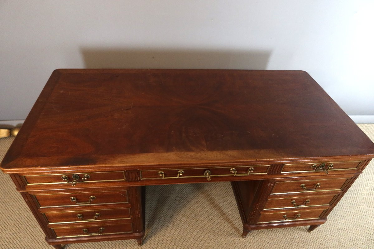 Louis XVI Style Desk-photo-4