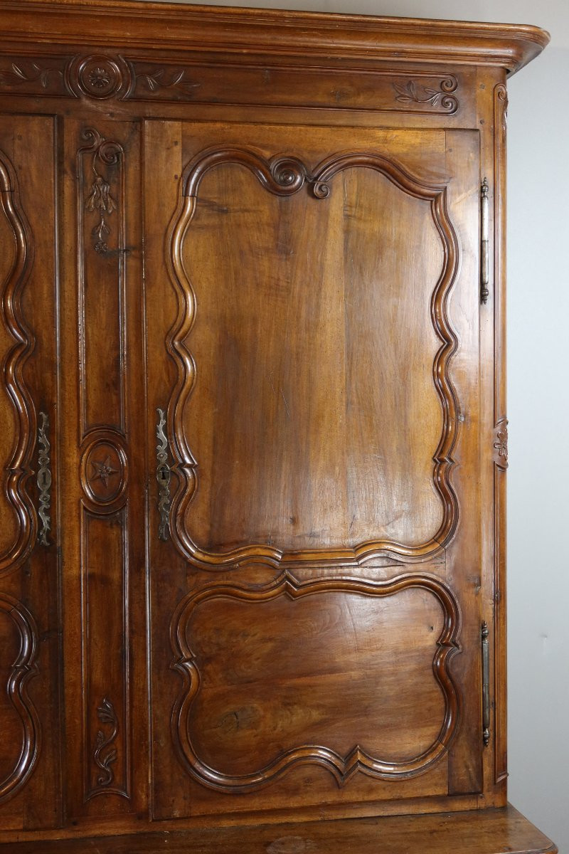 Two-part Walnut Buffet, 18th Century-photo-3