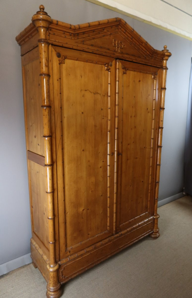 Bamboo Cabinet In Pitch Pine -photo-1