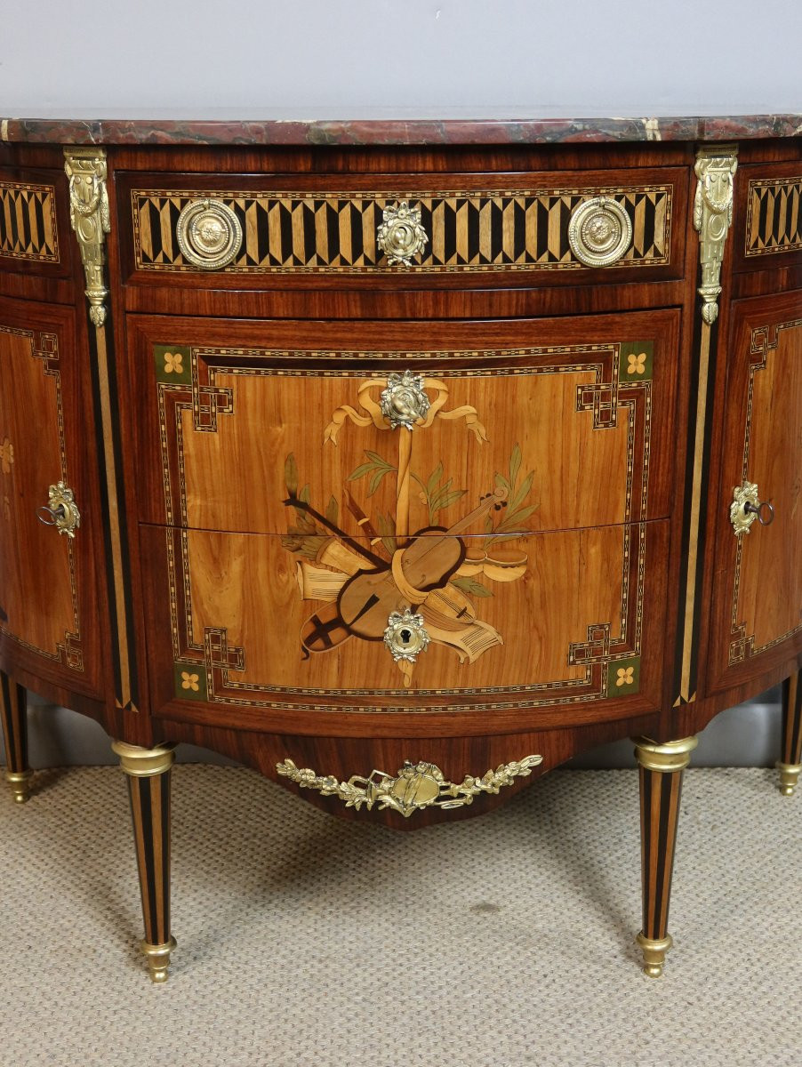 COMMODE DEMI LUNE AUX ATTRIBUTS DE MUSIQUE-photo-2