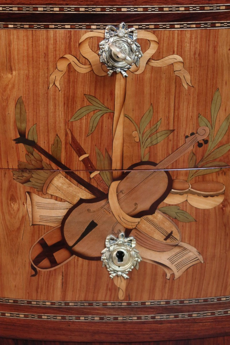 COMMODE DEMI LUNE AUX ATTRIBUTS DE MUSIQUE-photo-3