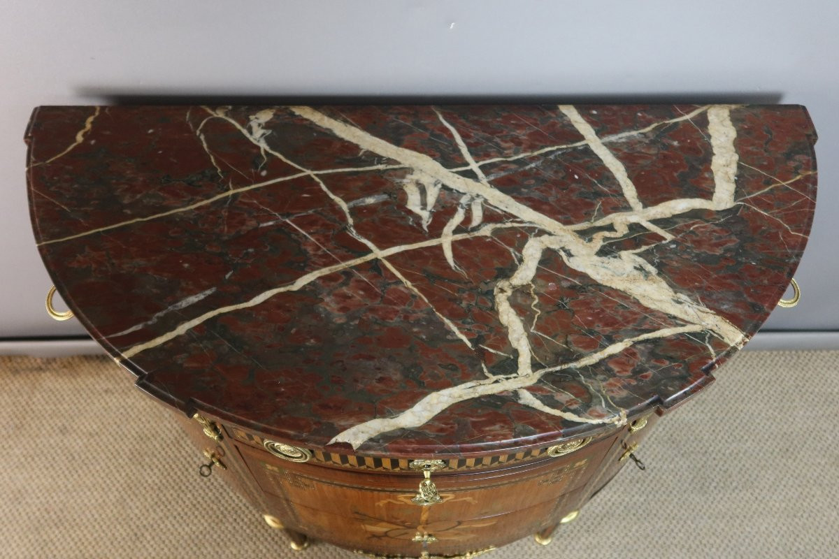 COMMODE DEMI LUNE AUX ATTRIBUTS DE MUSIQUE-photo-7