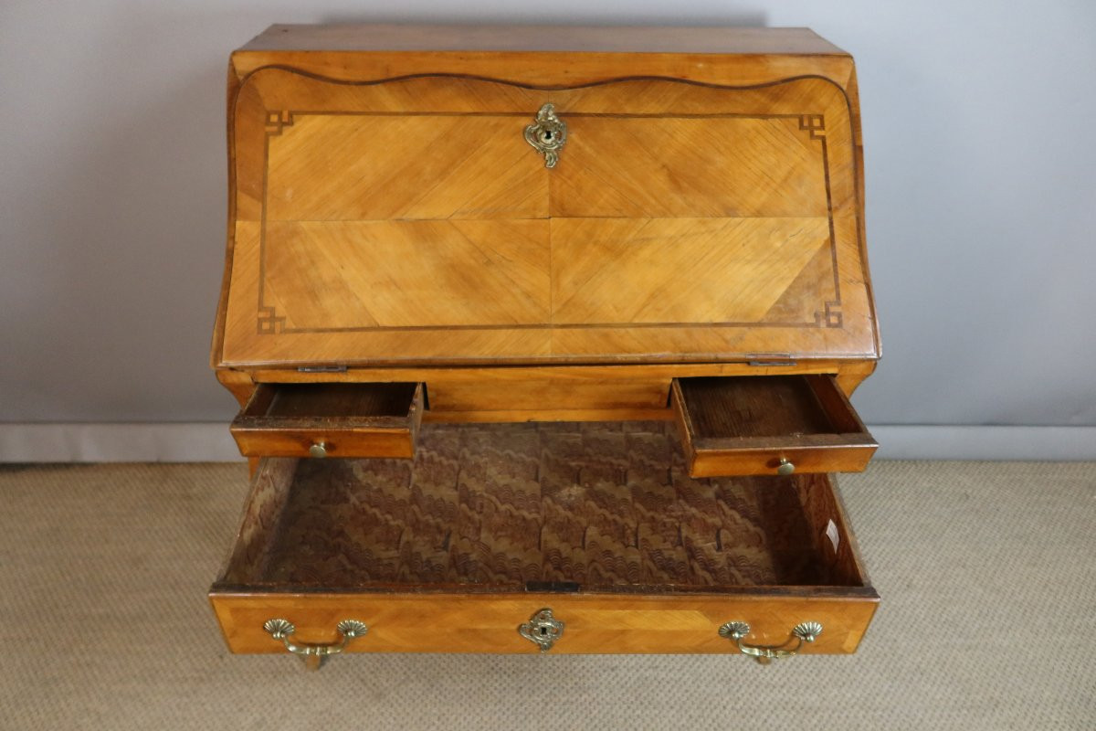 18th Century Sloping Desk-photo-2