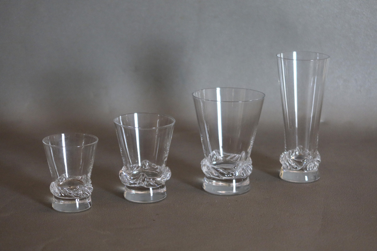 Service de verres cristal de la maison Daum modèle SORCY 50 pièces