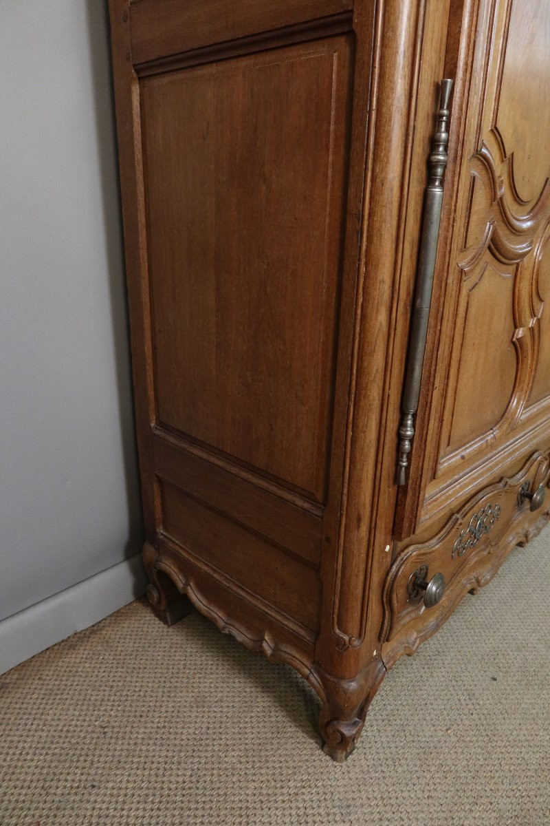 18th Century Blond Oak Armoire-photo-2