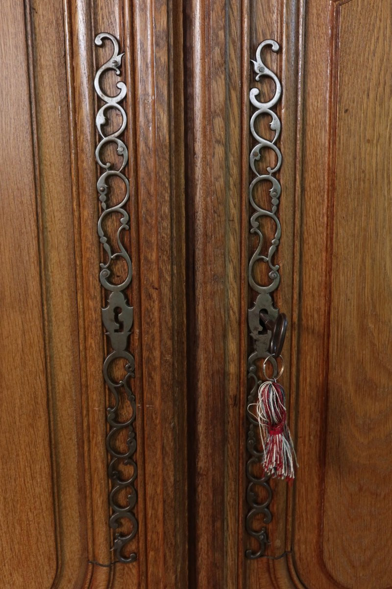 18th Century Blond Oak Armoire-photo-6